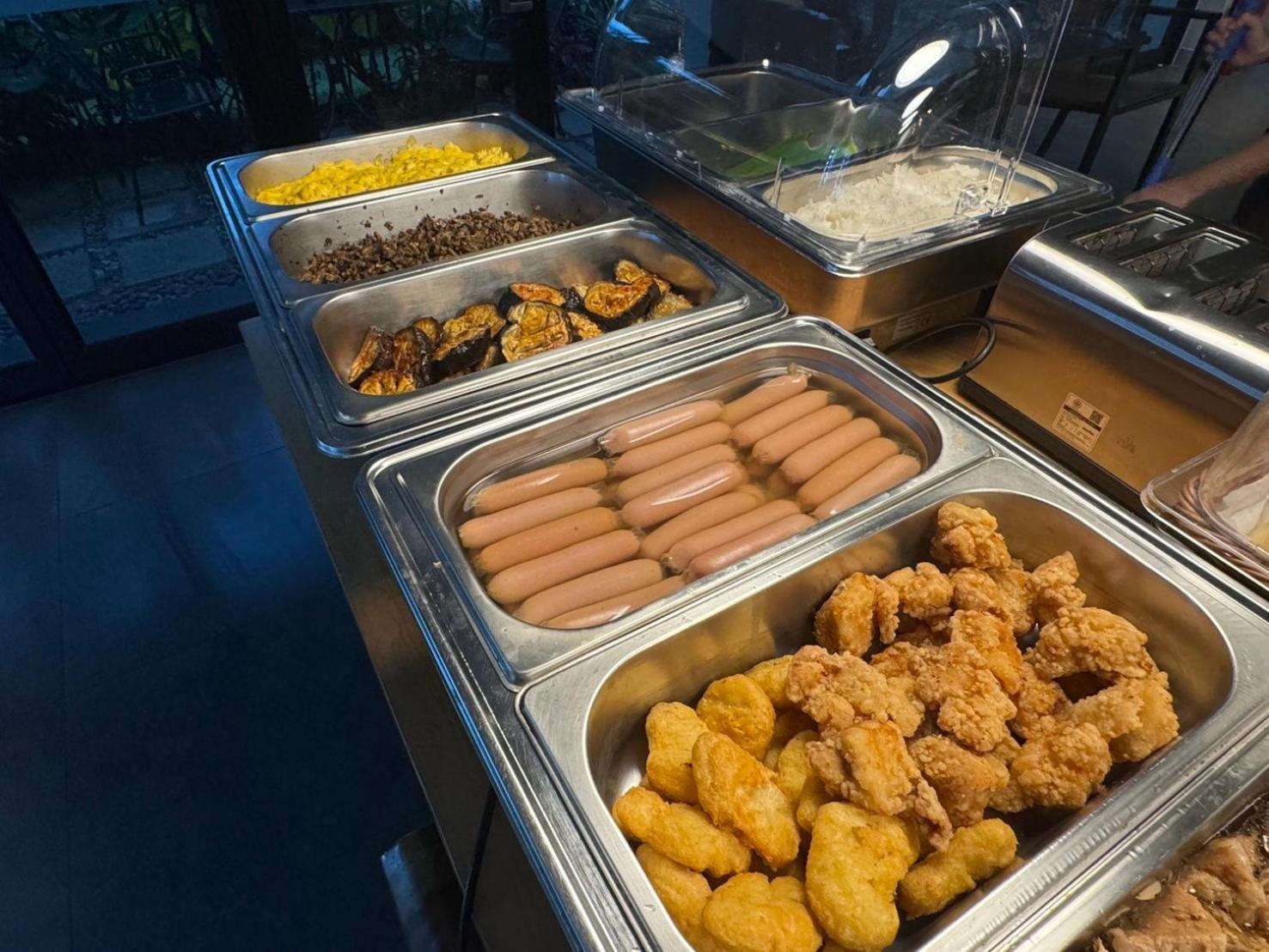 清邁 Por Arak酒店 外观 照片